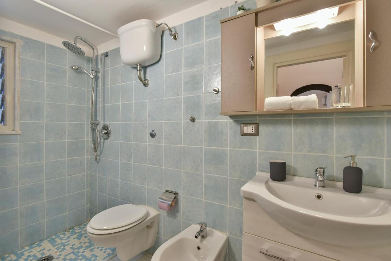 Tasso Apartment ซาแลร์โน ภายนอก รูปภาพ