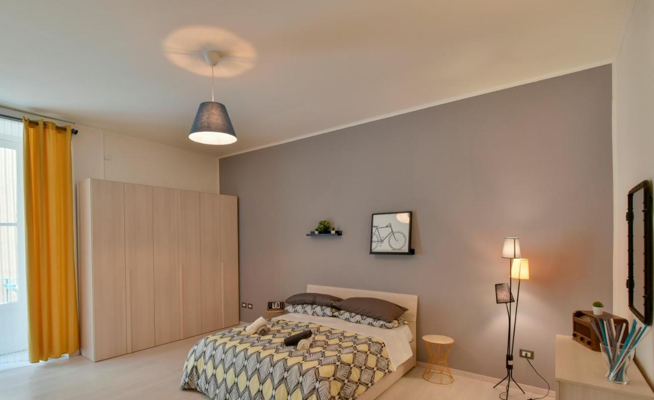 Tasso Apartment ซาแลร์โน ภายนอก รูปภาพ